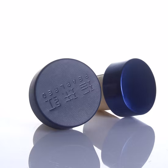 Maßgeschneiderte 22,5-mm-Wein- und Likörflaschen aus Holz mit Bardeckel aus synthetischem Kork