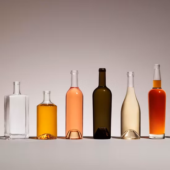 50 ml, 100 ml, 200 ml, 250 ml, 500 ml, 700 ml, 750 ml, 1 Liter Bierflasche, maßgeschneiderte gefrostete Likör-Wodka-Glasflasche, Hersteller von Gin, Whisky, Tequila, Rum, Parfümflasche